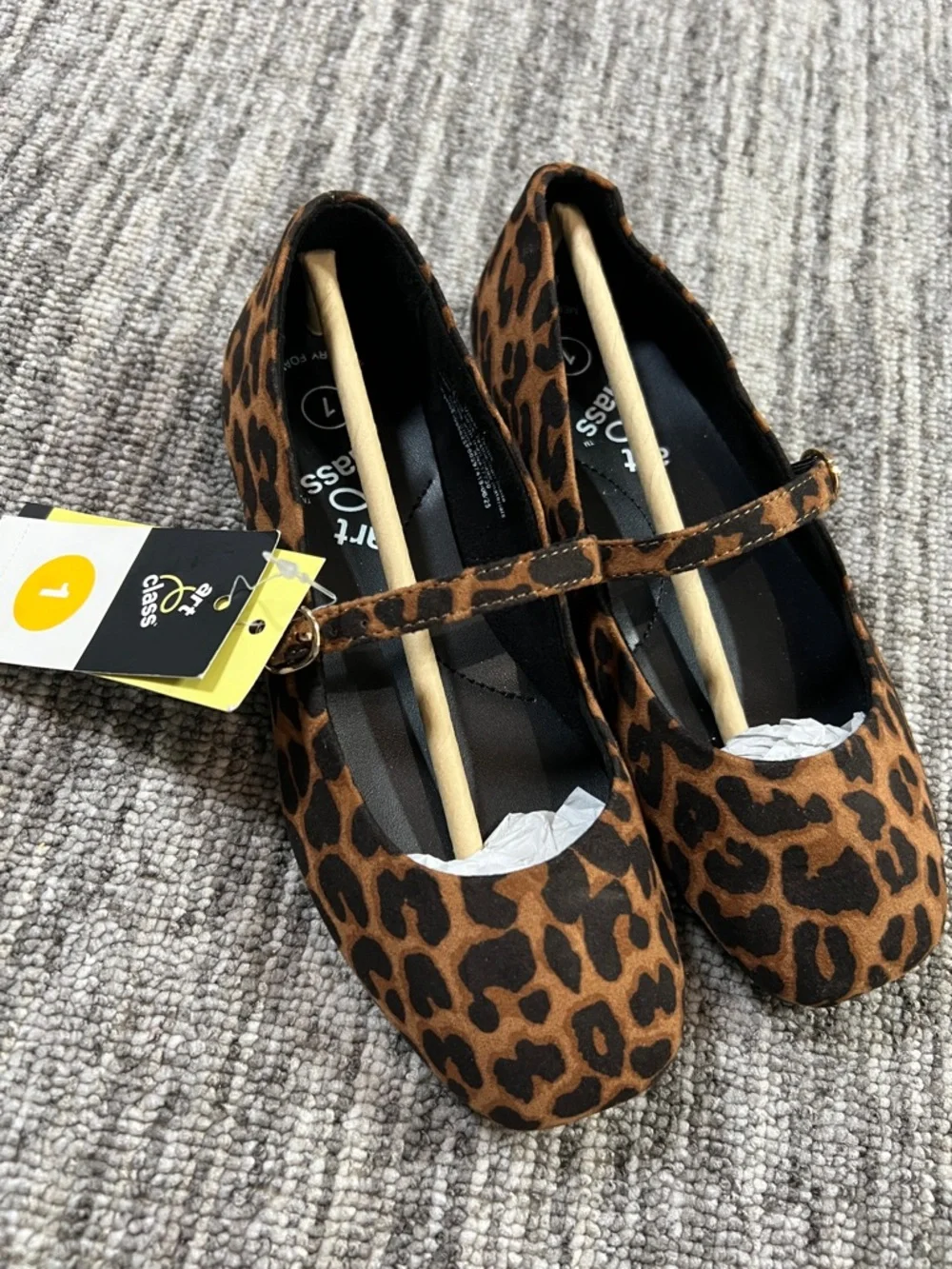 Art Class Girls Brown Bronwyn Mary Jane Flats Leopard Print Various Sizes